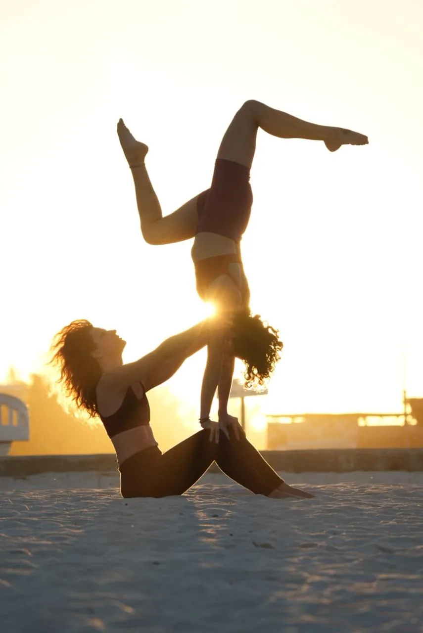 Acroyoga en La Casa del Acroyoga